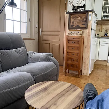 Atelier Couture Apartment Reiningue